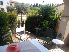 A10 nel borgo- con giardino vista mare Guardistallo